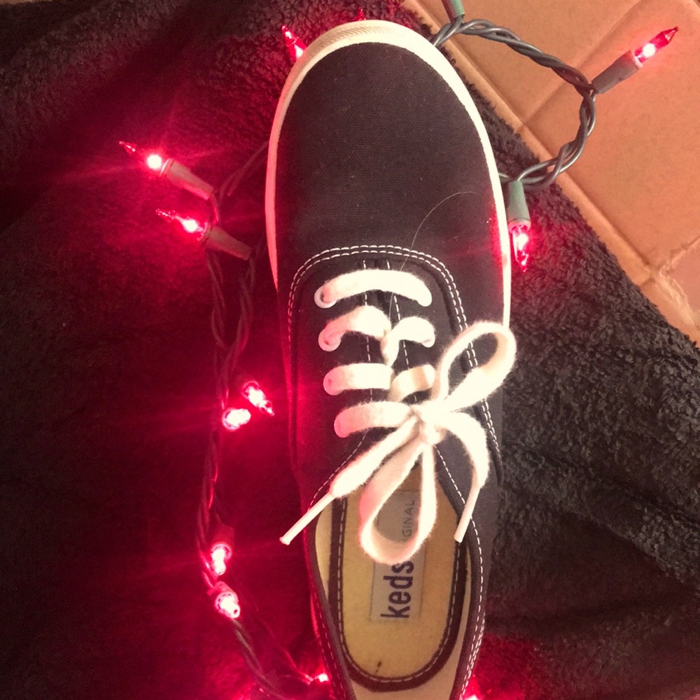 Black keds size 6.1/2